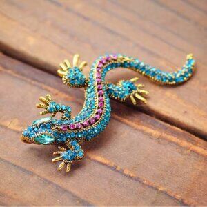 Betsey Johnson Blue Lizard Colorful Reptile Brooch